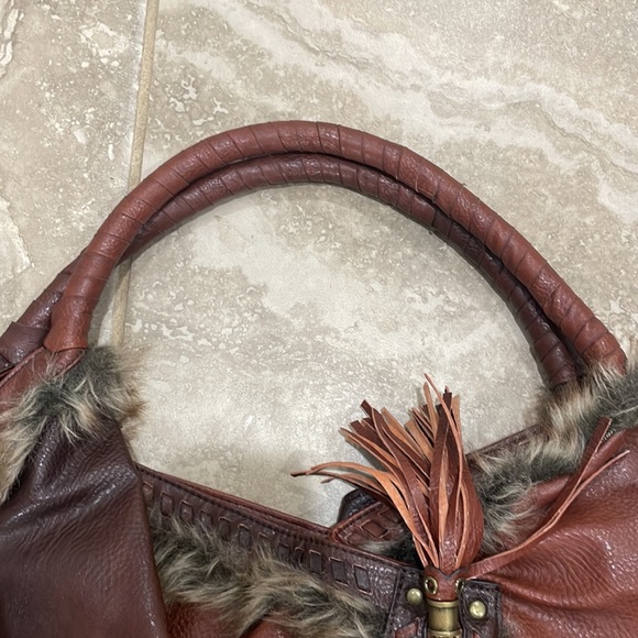 JESSICA SIMPSON NAVAJO SATCHEL BAG JS3822 - Picture 6 of 11